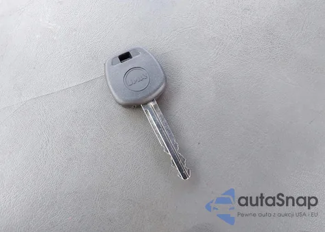 2009 Toyota Camry Se V6 z USA, uszkodzony, nr VIN 4T1BK46K69U093305